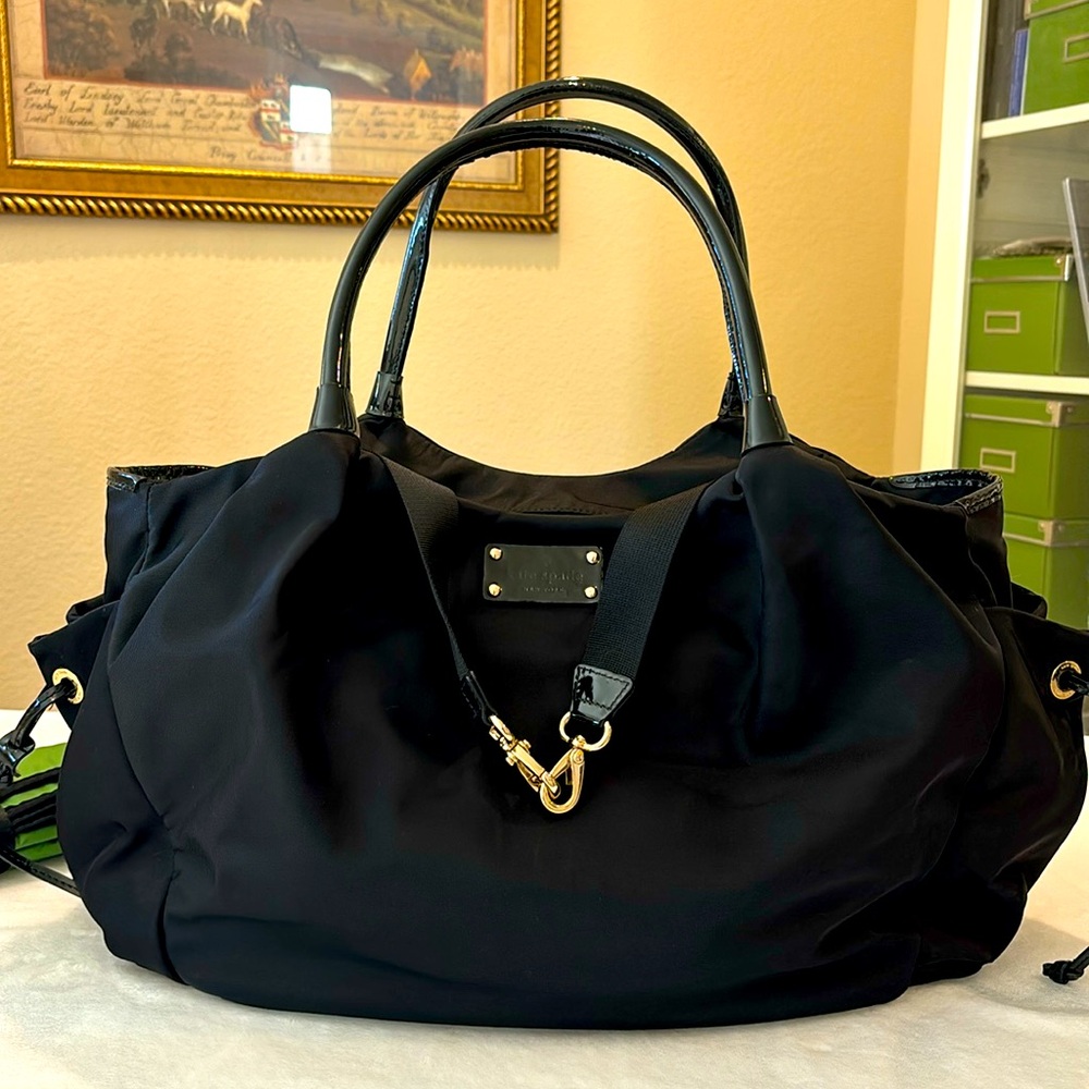 KATE SPADE ♠️ AUTHENTIC DIAPER BAG- BLACK WITH GOLD COLOR HARDWARE - Picture 3 of 17